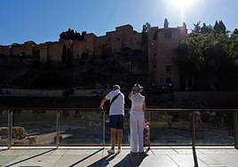 Aemet forecasts a maximum temperature of 24 degrees this Monday in Malaga.