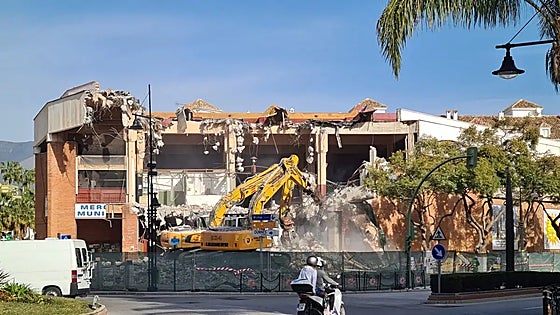 Demolition of iconic Mercacentro market transforms the scene in centre of Fuengirola
