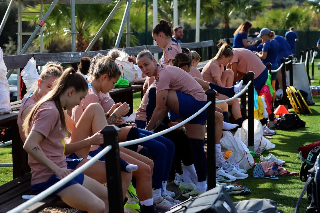 Lionesses train in Marbella - in pictures