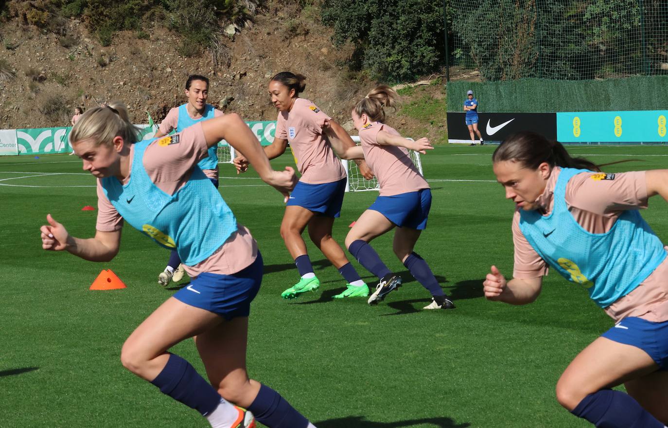 Lionesses train in Marbella - in pictures
