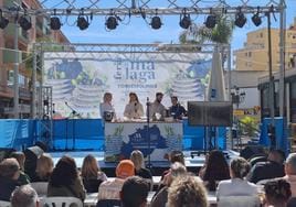 A demonstration in English at the Sabor a Málaga fair in Torremolinos.