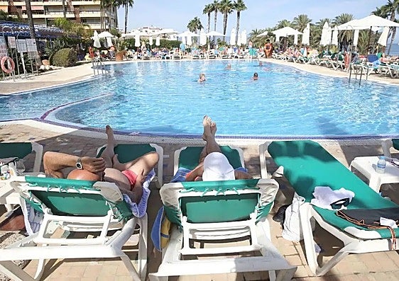 Filling of private swimming pools banned in south of Spain but hotel, registered tourist accommodation and public pools allowed