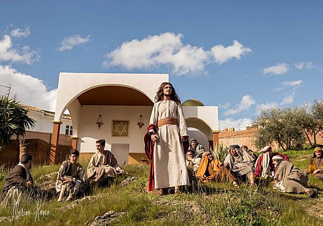 One of the most spectacular live performances takes place in Riogordo.