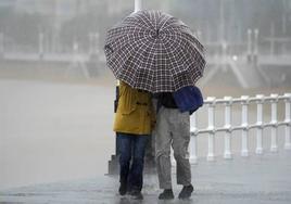 Met Office warns of 'significant change' with storm bringing rain and cold weather for Easter week in Spain