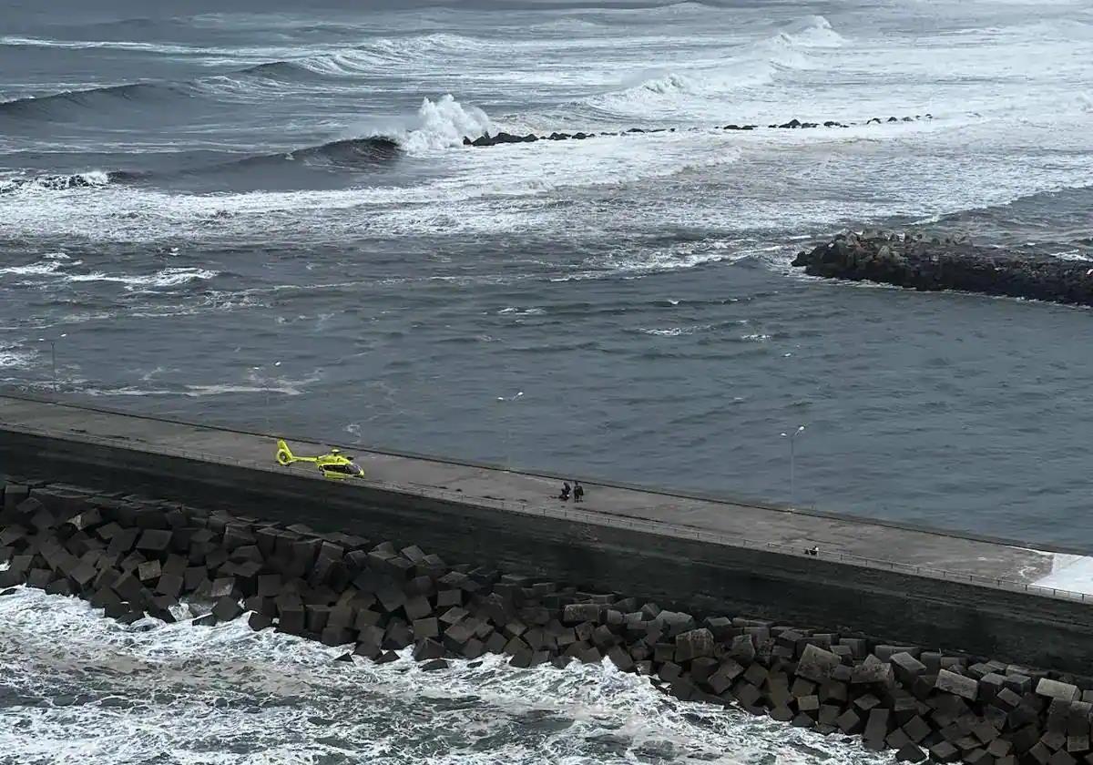 Storm Norman batters Spain leaving four people dead in two coastal areas