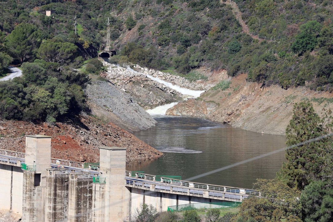 The reservoir, between Marbella and Istán, has emerged from the serious level of drought.