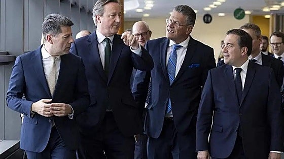 'Within kissing distance': Post-Brexit EU agreement 'very, very close' after talks in Brussels last week