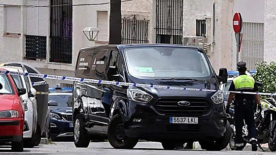 Young man and his father found guilty of stabbing mother's boyfriend to death in Marbella