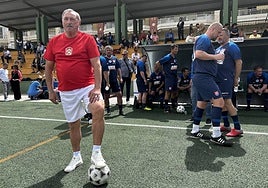 Panenka, wearing a replica of the Czechoslovakia kit in Los Boliches.