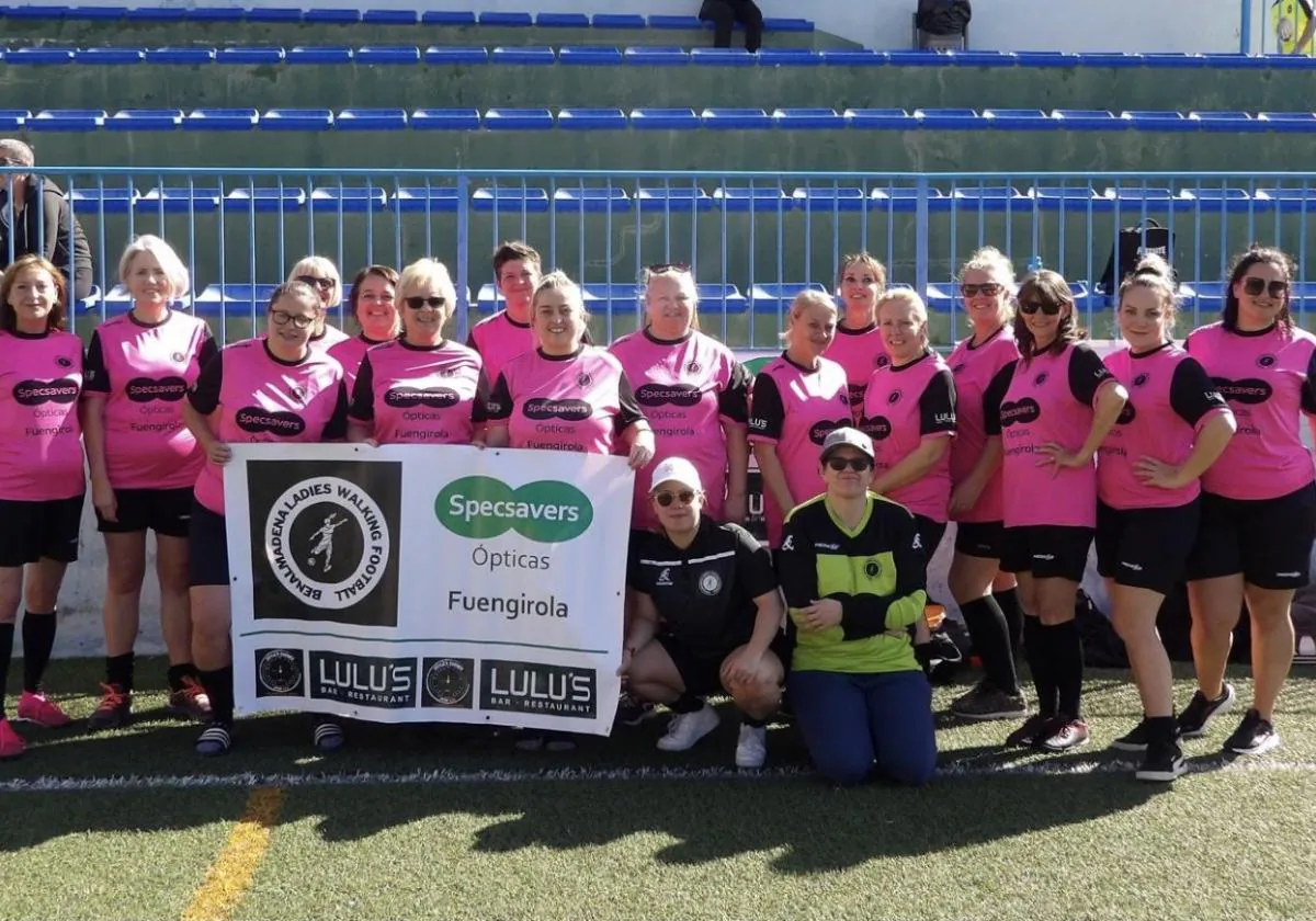 Benalmádena Ladies Walking Football Club unveil new strip | Sur in English