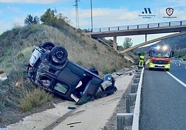 Image of the van which crashed on Sunday near Maro.