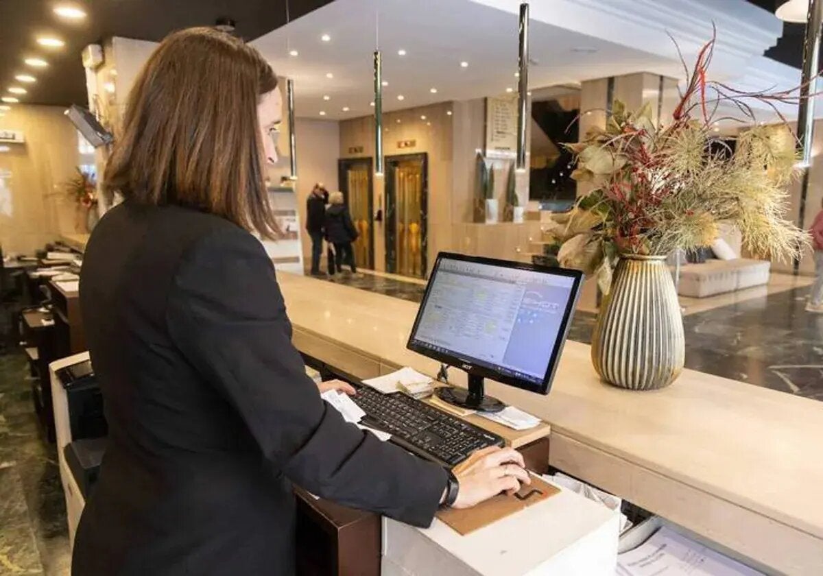 Employment hits record high in Malaga province for April with more than 710,000 workers