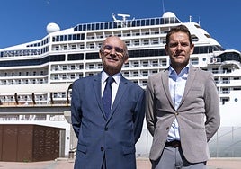 Rubio and Pacheco, next to the MSC Orchestra which opens its summer season in Malaga.
