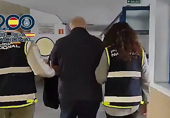 Spanish court takes 36 days to order capture of 'most-wanted and dangerous' leader of feared criminal gang in the Netherlands