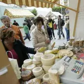 A previous Axarquía goats' cheese and wine festival in Torre del Mar.