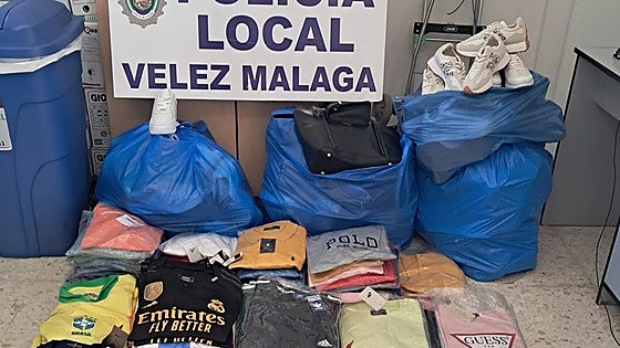 More than 300 kilos of illegal fruit and 200 counterfeit items seized in Costa del Sol town