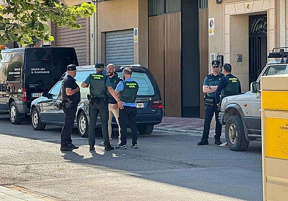 Man kills two grandchildren and dies by suicide in Granada