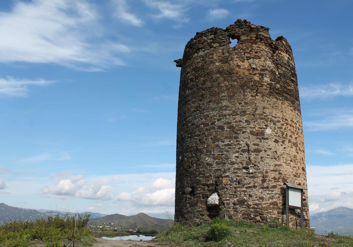 Legend has it that La Atalaya was erected in one night with stones from the surrounding area and water from the River Guaro.