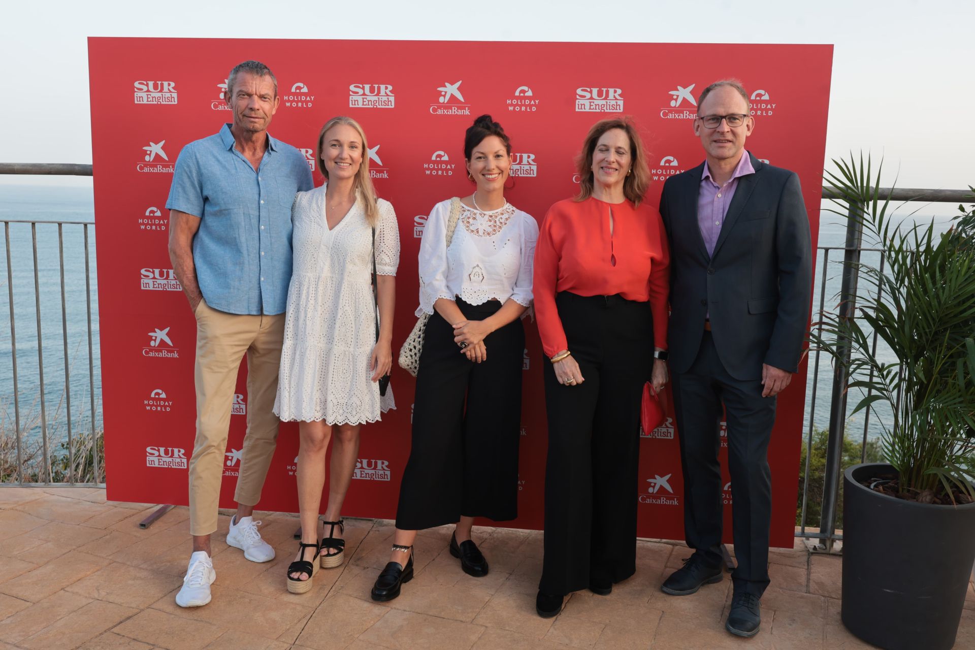 Alf Neuhaus and Oona Nikkanen of Clínica Sandalf, Helena Class and Montse González of German Clinic, Michael Peters of Compass Clinic.