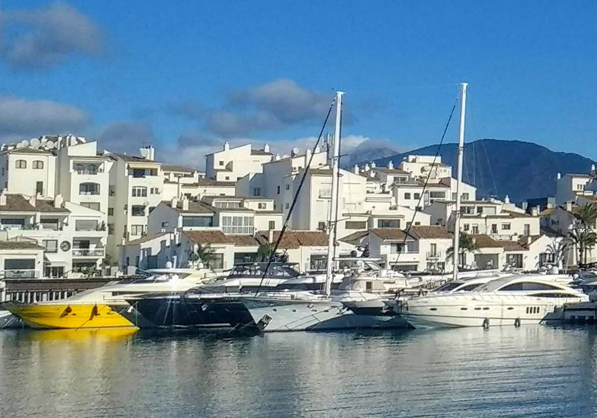 Blue-yellow Puerto Banús.