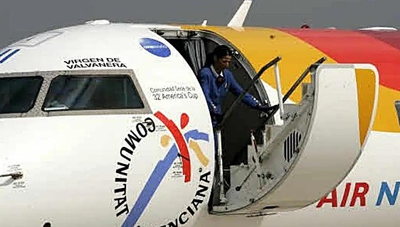 Flight attendants' expenses to be brought into line with those of pilots