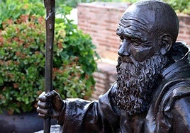 Statue of Fray Leopoldo in Alpandeire.