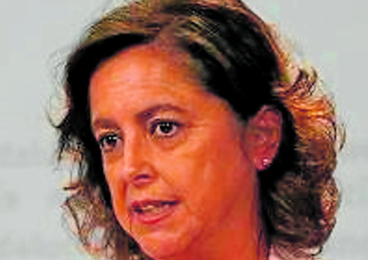 Catalina García, regional minister for health.