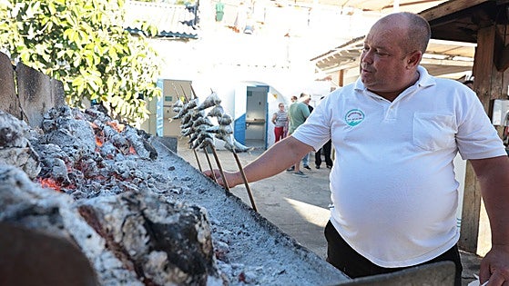 Winners announced in search for best sardines cooked on skewers on the Costa del Sol