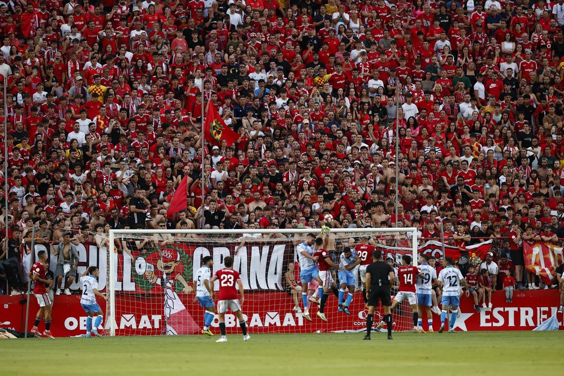 Gimnàstic versus newly promoted Malaga CF, in images
