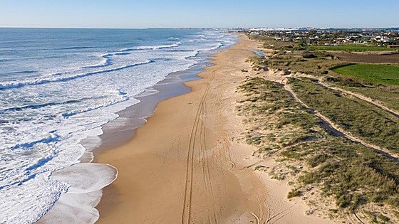 The unspoilt beach with hardly any visitors that can be found in one of the most beautiful parts of Andalucía's Cadiz province
