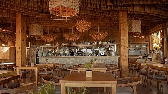 Beso Beach: the perfect fusion of Basque and Mediterranean cuisine in an idyllic setting