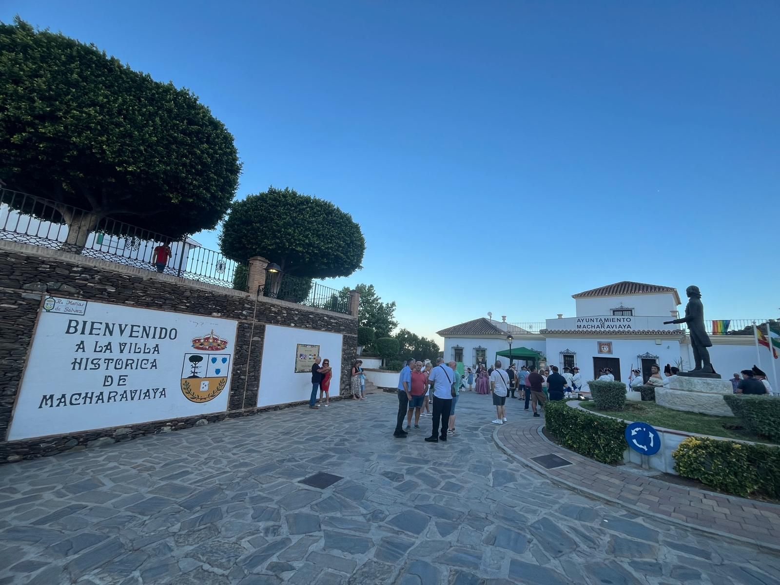 Tiny Malaga province village pays tribute to American independence hero, in pictures