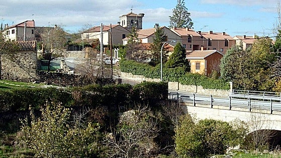 Village in mourning after three-year-old boy drowns in private swimming pool in Segovia