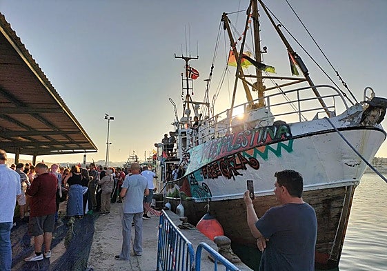 Freedom Flotilla calls in at Costa del Sol harbour on its journey to ‘stop to the genocide in Gaza’