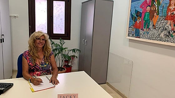 Nerja's first foreigners' officer to retire after 37 years in the post