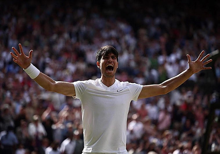 Carlos Alcaraz celebrates his second Wimbledon title.