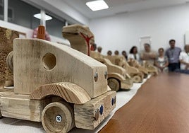 A retired carpenter's touching donation of 50 handmade wooden toys to a Malaga hospital's cancer unit