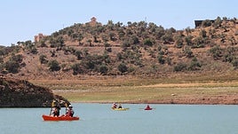 In addition to canoeing, it will soon be possible to go kitesurfing or windsurfing on the reservoir.