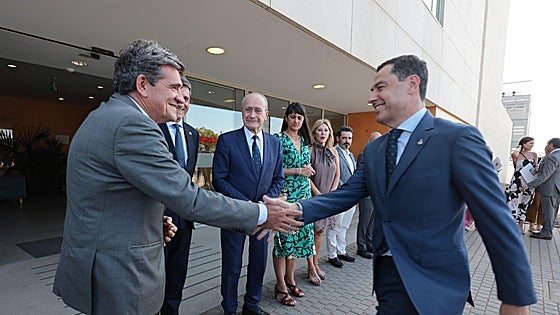 Authorities shake on deal for world-leading tech centre in Malaga