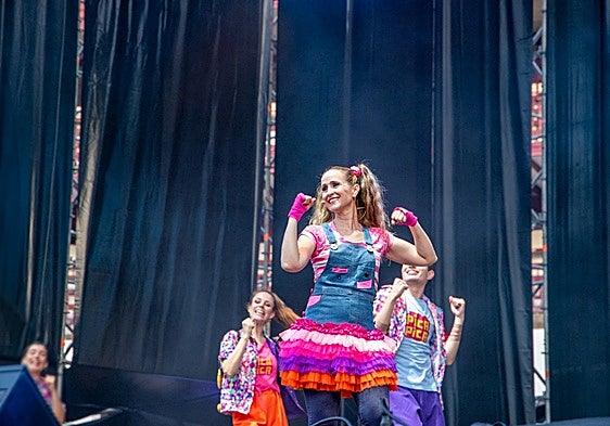 La Malagueta hosts a charity night full of magic, music and illusion