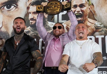 Conor McGregor sparks a frenzy in Marbella