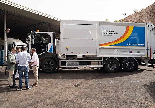 One of the new FCC cleaning trucks that have already arrived in the municipality.