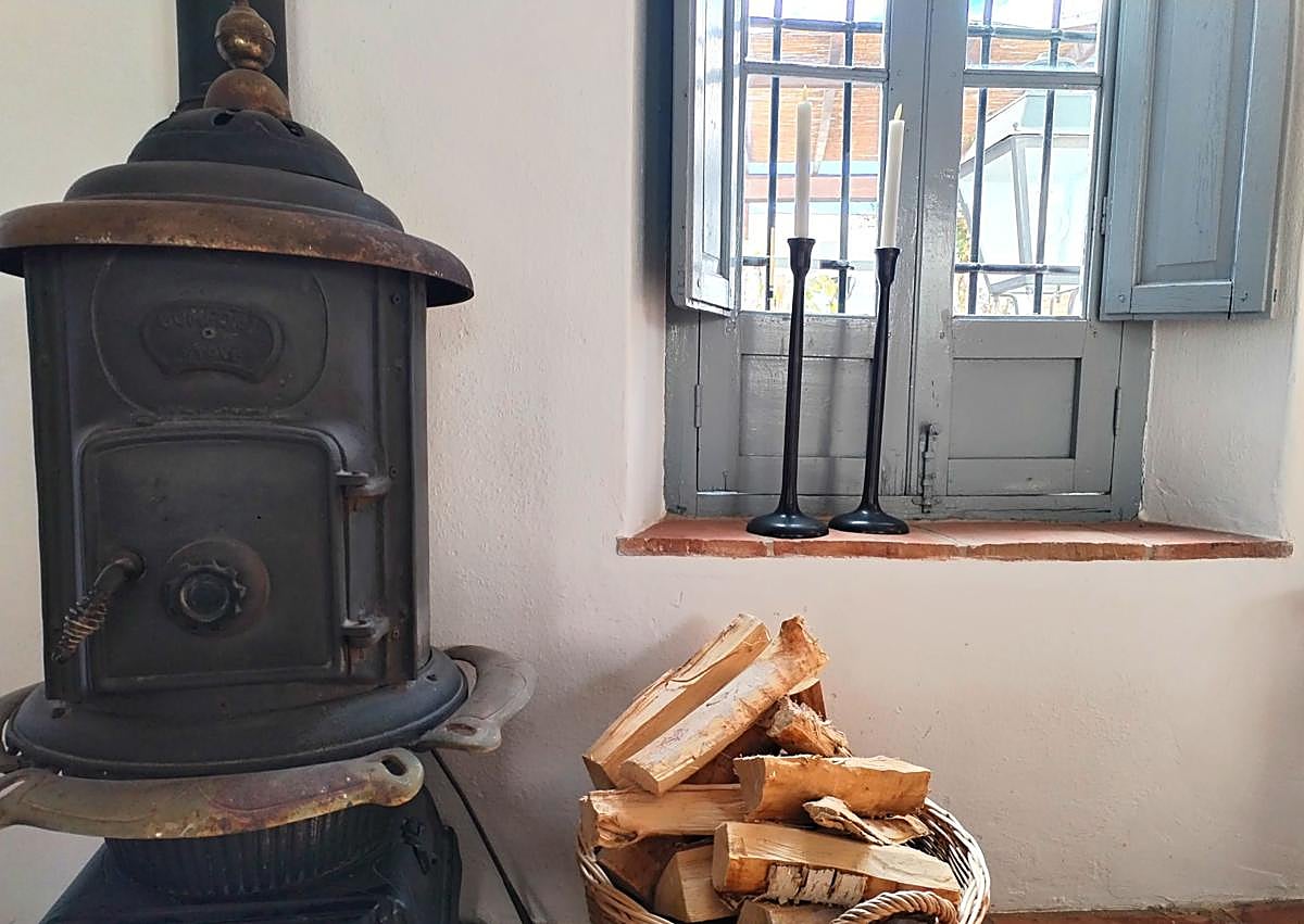 Imagen secundaria 1 - The charming house in Nerja that passers-by can’t help stopping to admire