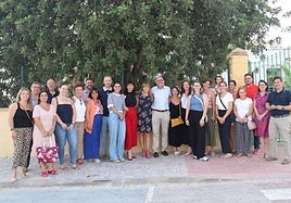 Members of the town hall, regional government and representatives of the ADL Group and AFACAR at the site.