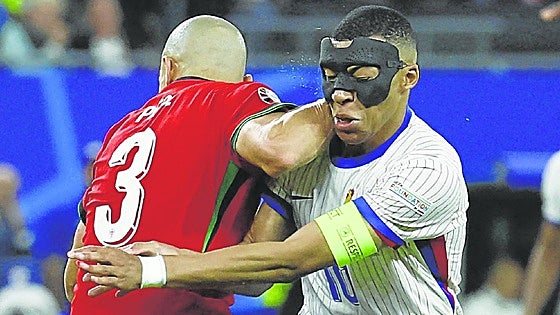 Mbappé finds his place
