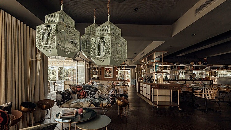 Cudeca to host fundraising white dress code cocktail party in Marbella