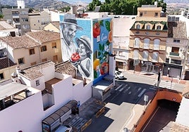 The mural created by the artist Kato.