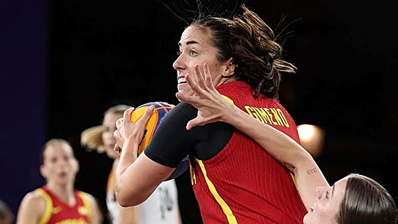 Spain's 3x3 women's basketball team wins Olympic silver