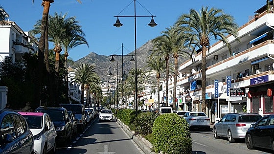 Benalmádena business owners angry over continual power cuts