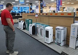 Pneumonia experts warn against excessive use of aircon in home and car